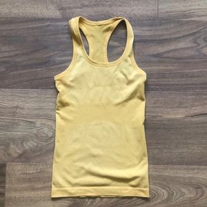 Lululemon runners tank